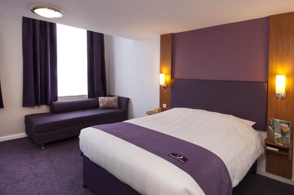 Campanile Hotel Doncaster Exterior foto